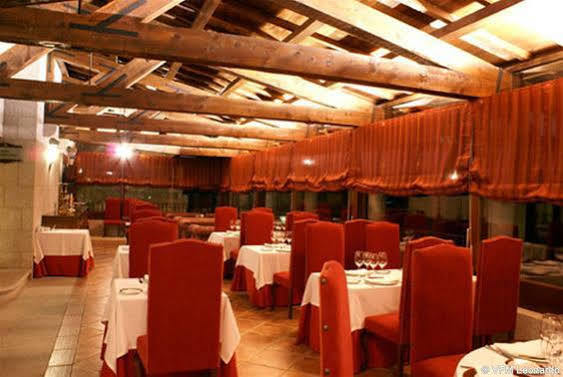 Hotel Real De Bohoyo Restaurant foto
